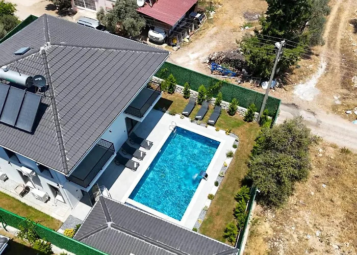 Mera 2 * 费特希耶